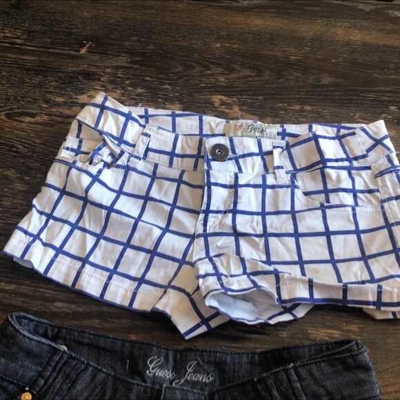 GUESS Jean short and White Checkered Jean short both size: 26 - Picture 3 of 5